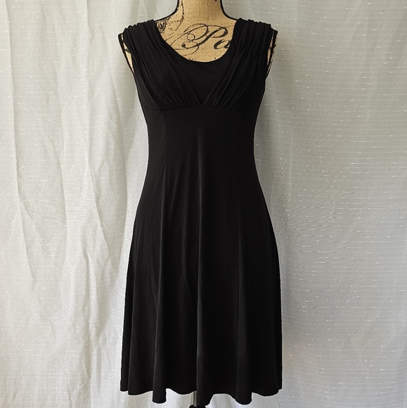 Calvin klein black dress (4) - Picture 3 of 11